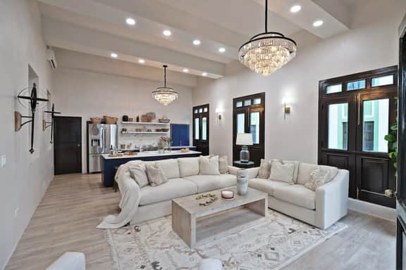 Diamond Vault Penthouse - Image 3