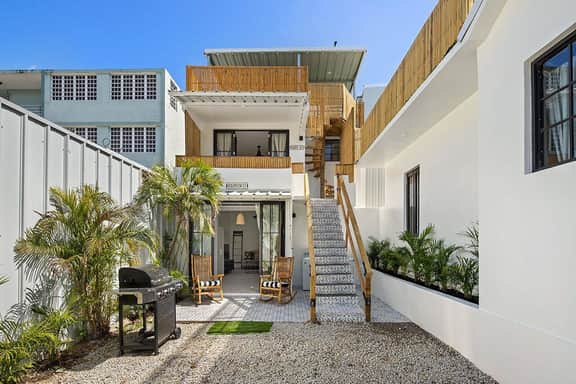 Villa Bohemia II Gated Estate with Sister Property Units: 6-9 - Image 2