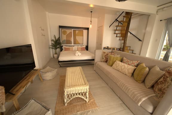 Villa Bohemia I, Unit 4: First Floor - Image 1